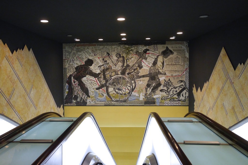 Mosaik von William Kentridge in der Stazione Toledo.
