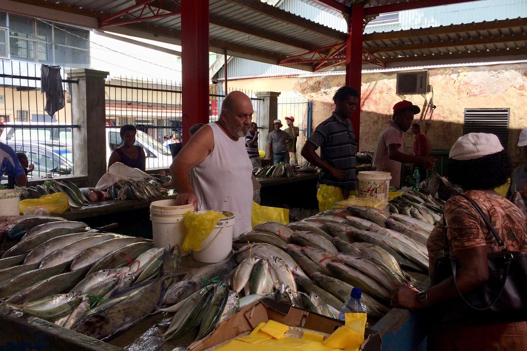 Fischmarkt auf den Seychellen.