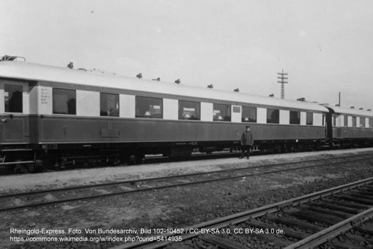 Der Rheingold-Express, damals der schnellste Zug Deutschlands, in einer Aufnahme von 1930.