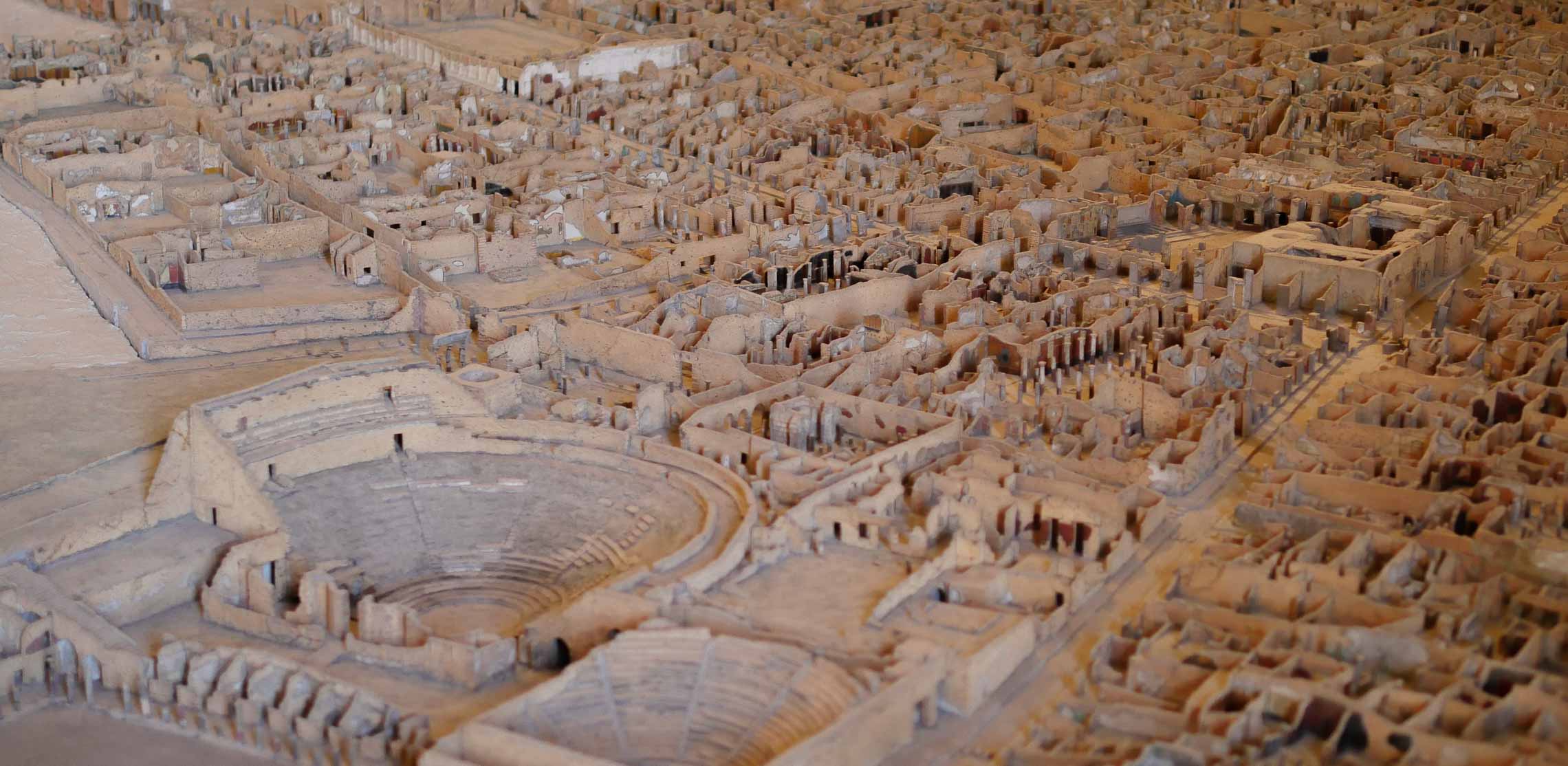 Modell der Ausgrabungen von Pompeji aus Kork.